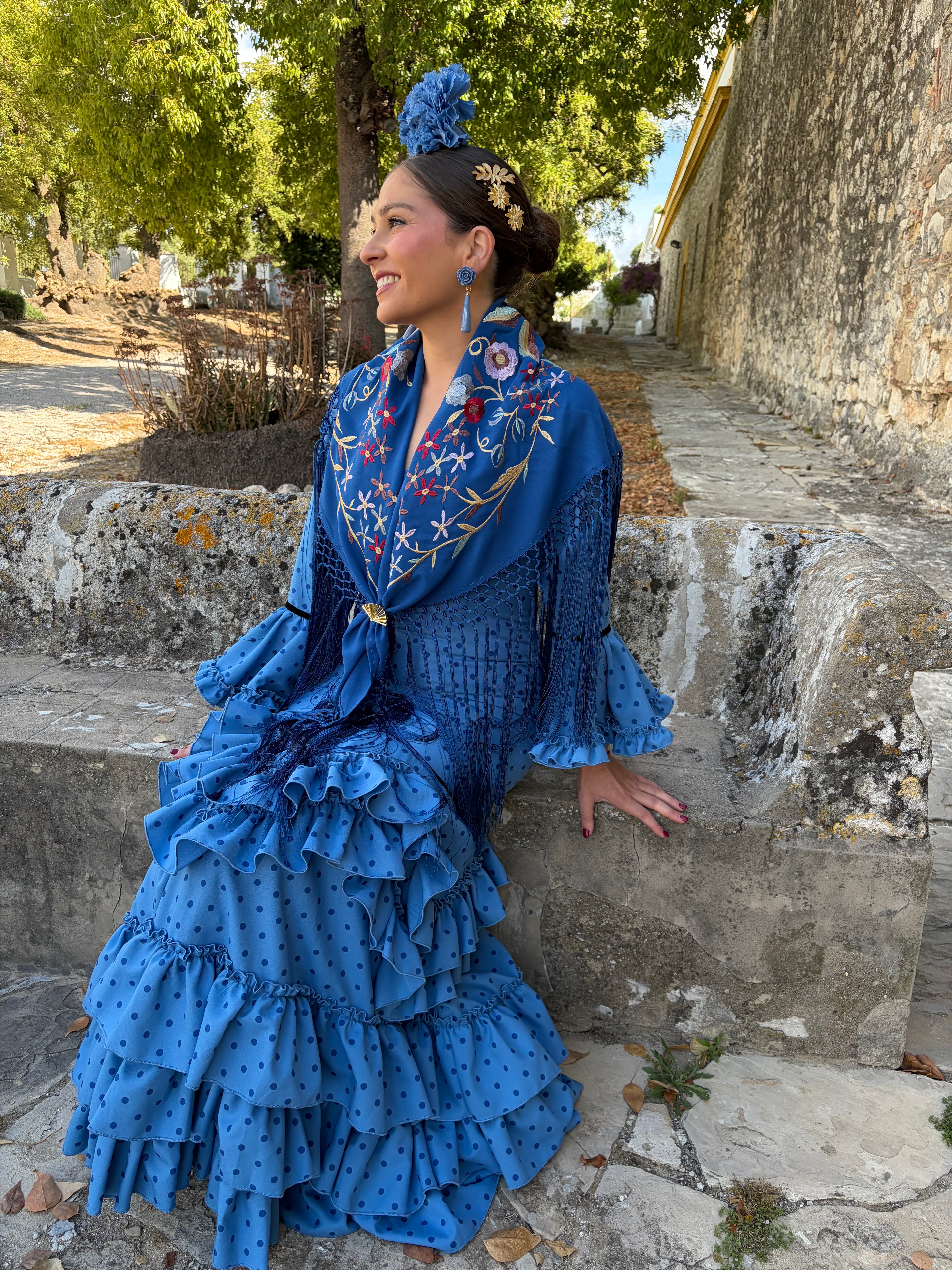 MANTÓN A AZUL