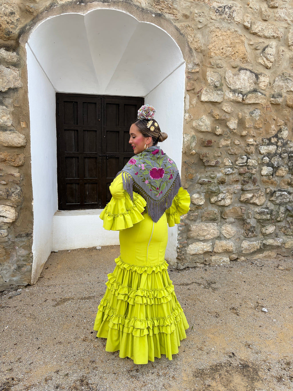 MANTÓN GRIS