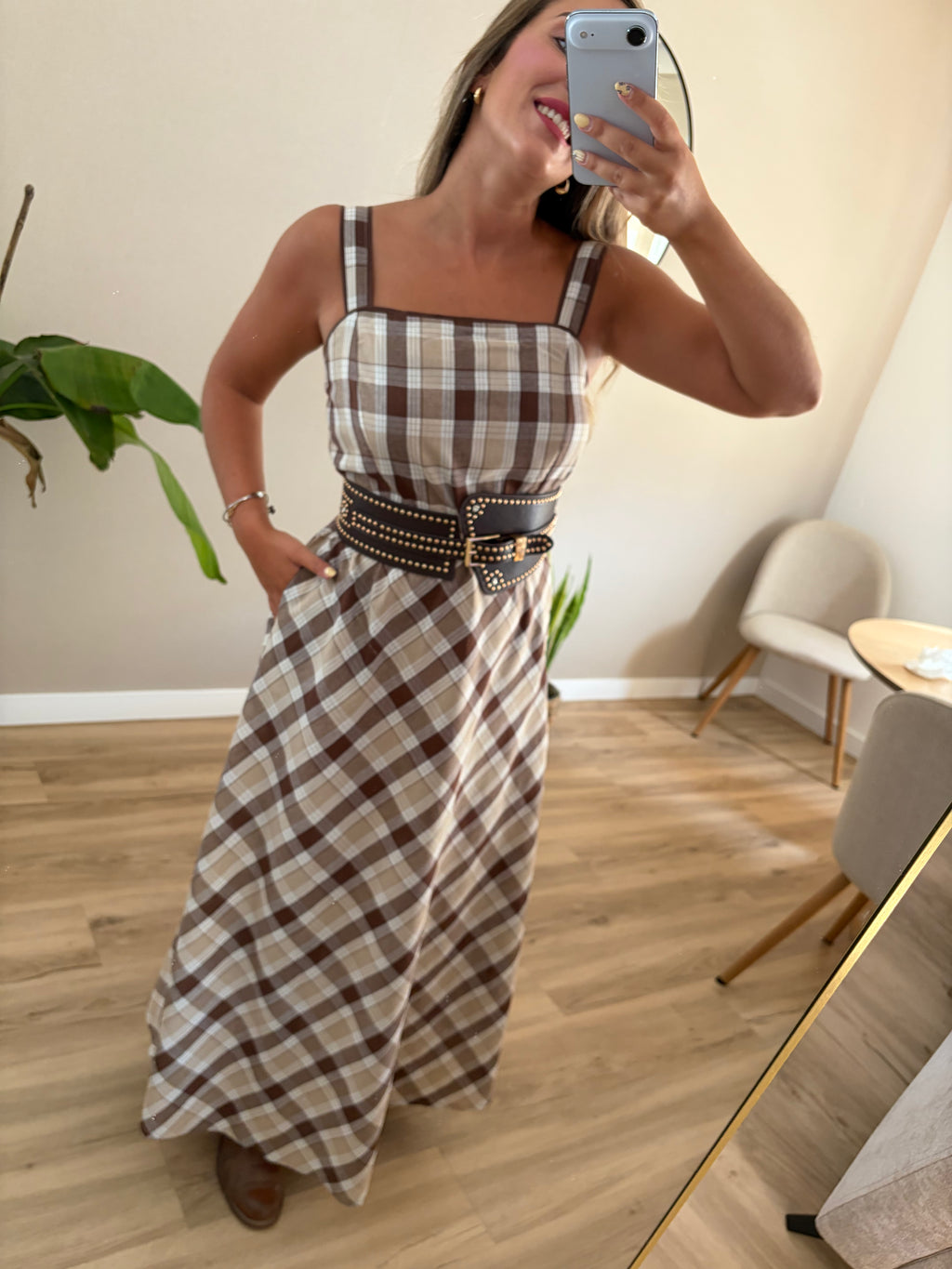 VESTIDO CANELA